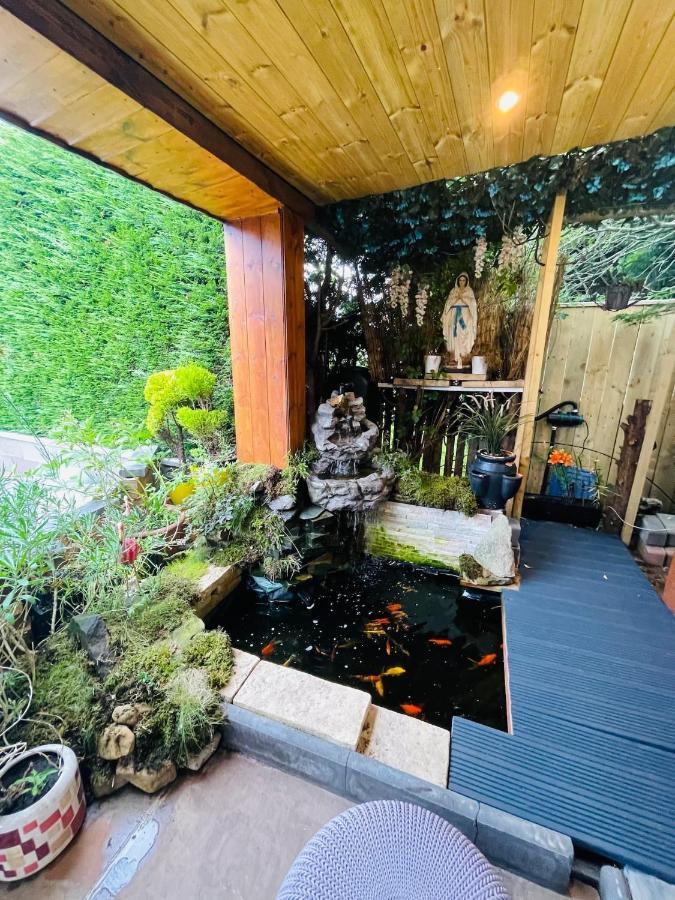 Tropical Style House Near Newcastle City Centre ภายนอก รูปภาพ