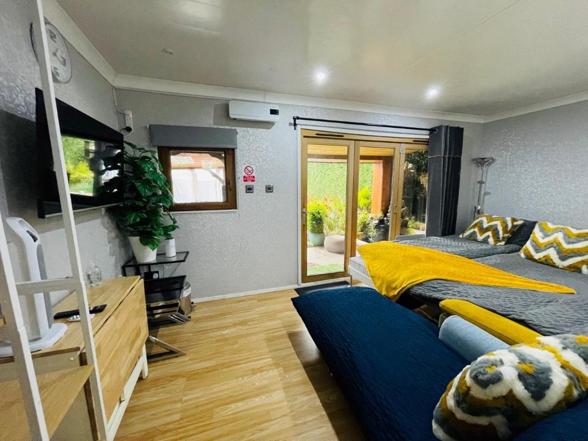 Tropical Style House Near Newcastle City Centre ภายนอก รูปภาพ