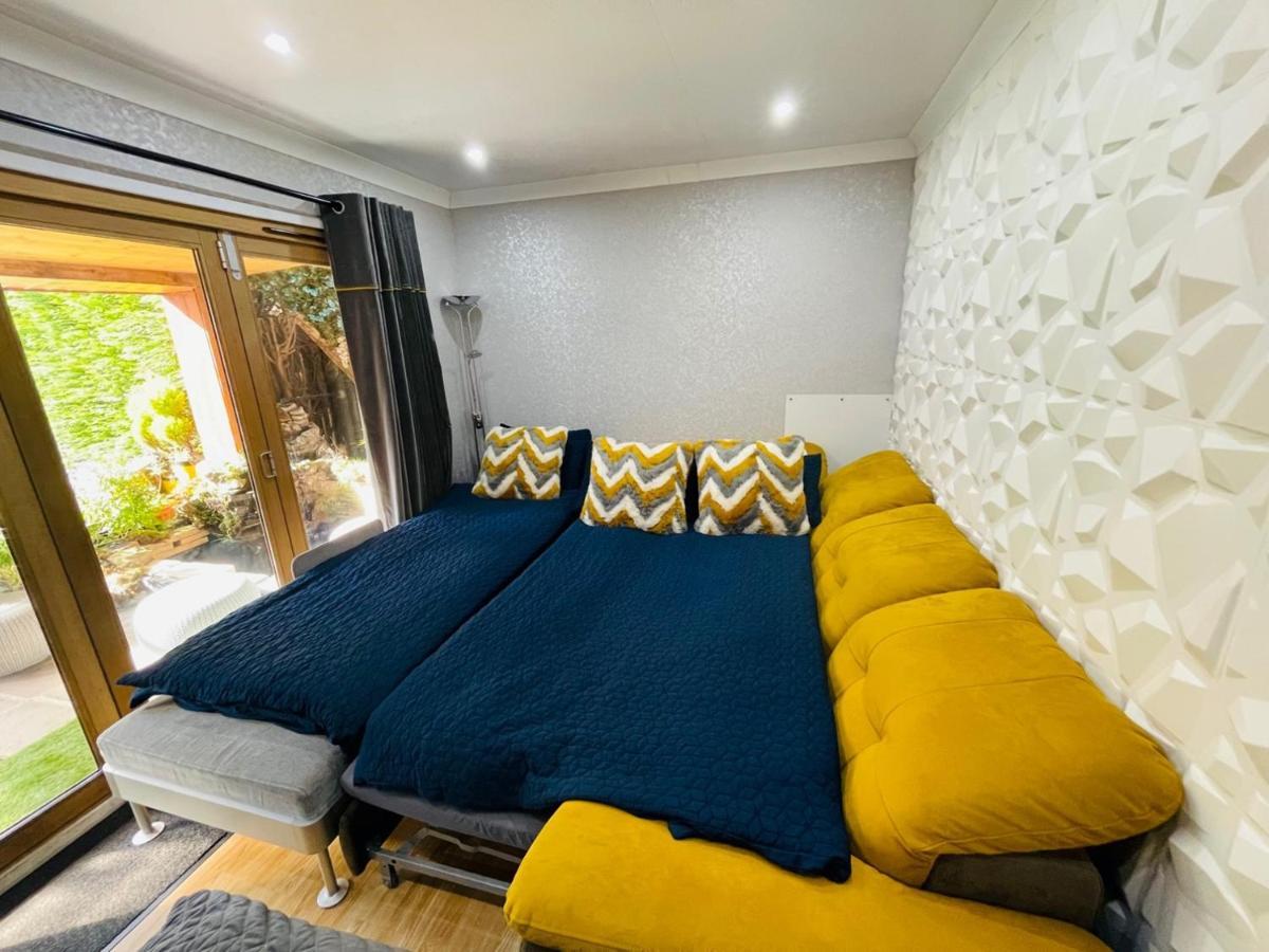 Tropical Style House Near Newcastle City Centre ภายนอก รูปภาพ