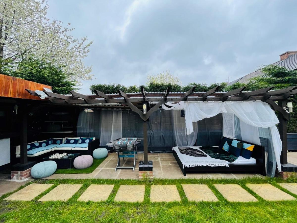Tropical Style House Near Newcastle City Centre ภายนอก รูปภาพ